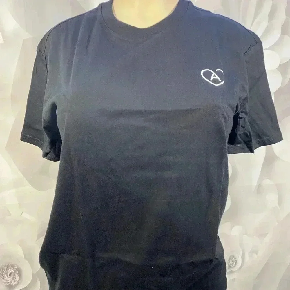 Aritzia 2 T-shirts and Black Legging Set - Picture 7 of 12